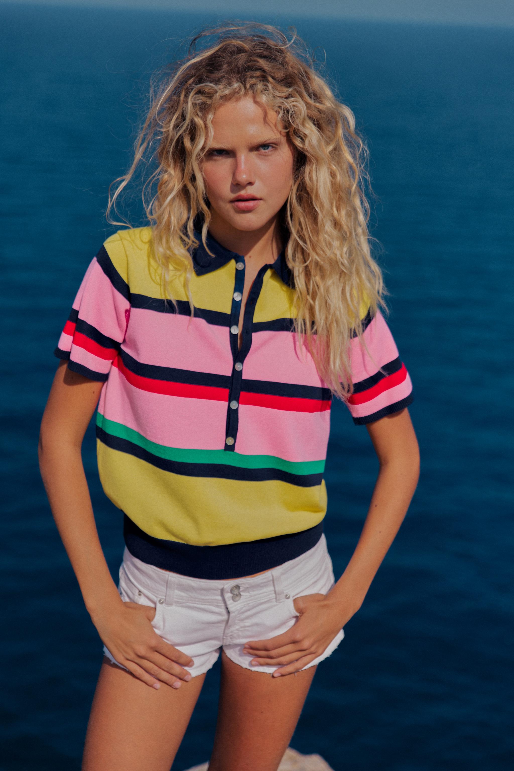 STRIPED KNIT POLO TOP